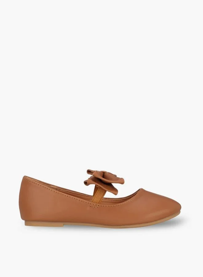 فلورا بيلا من شو إكسبرس Girls Bow Accent Mary Jane Shoes