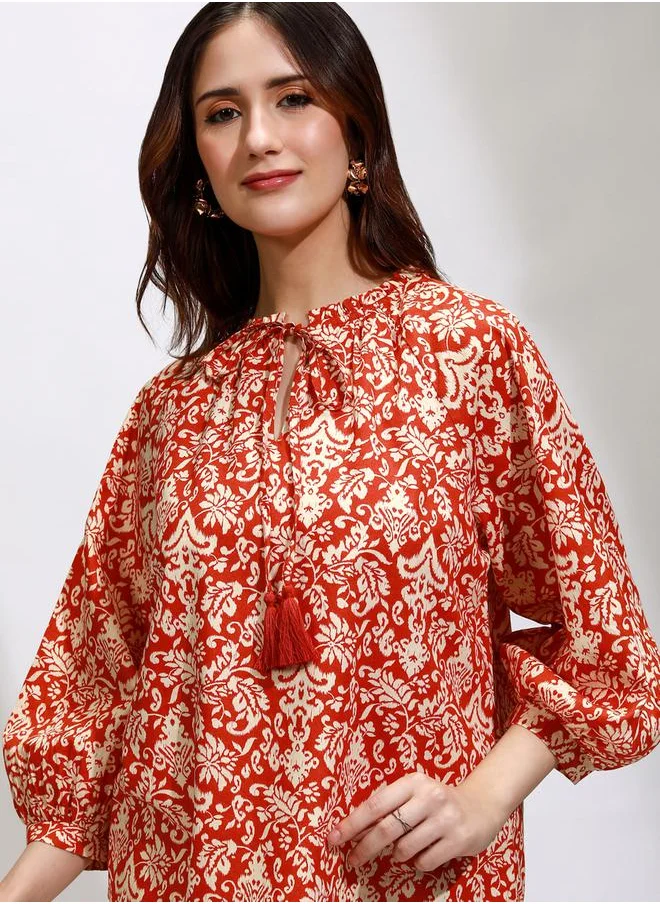 طوكيو توكيز All-Over Print Balloon Sleeve Top with Tie-Up Neck