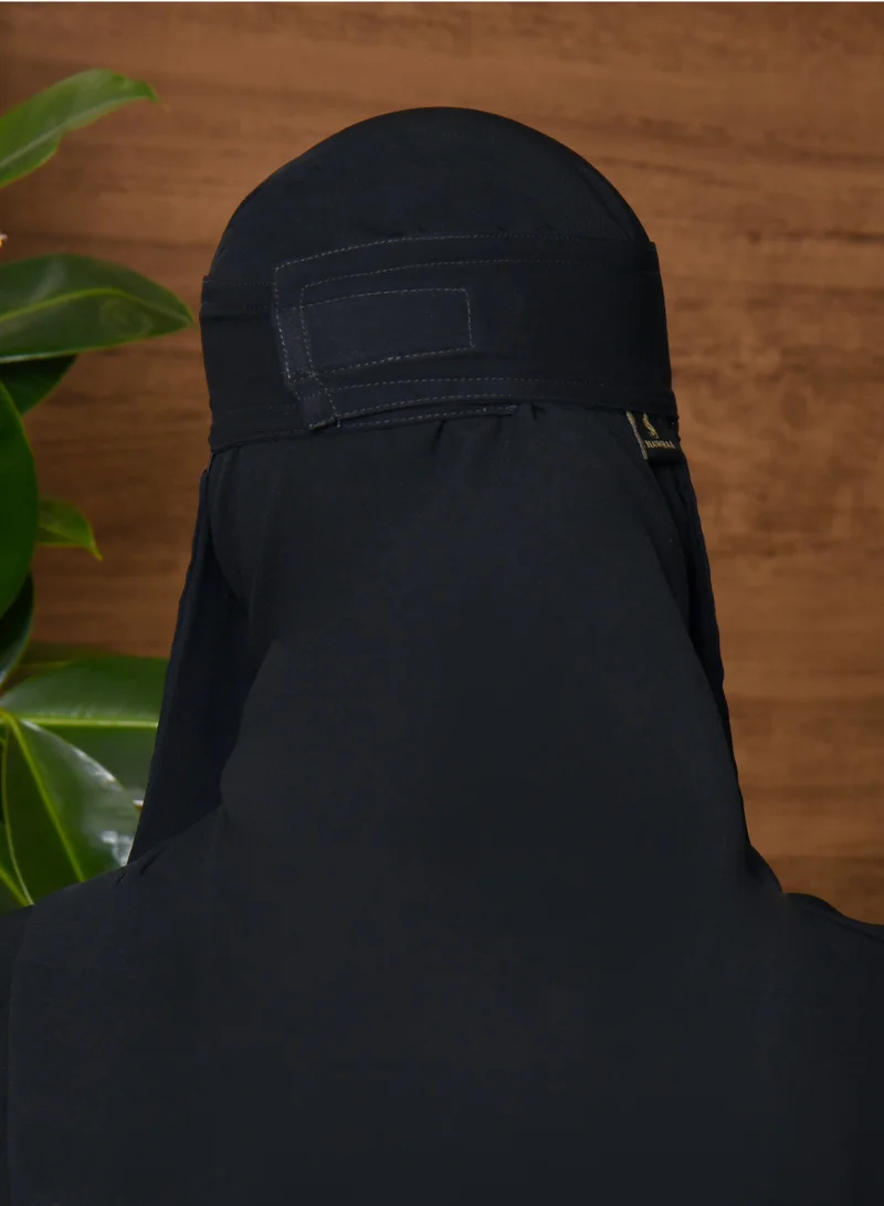 HAWRAA ABAYA A short niqab glued with rubber bands