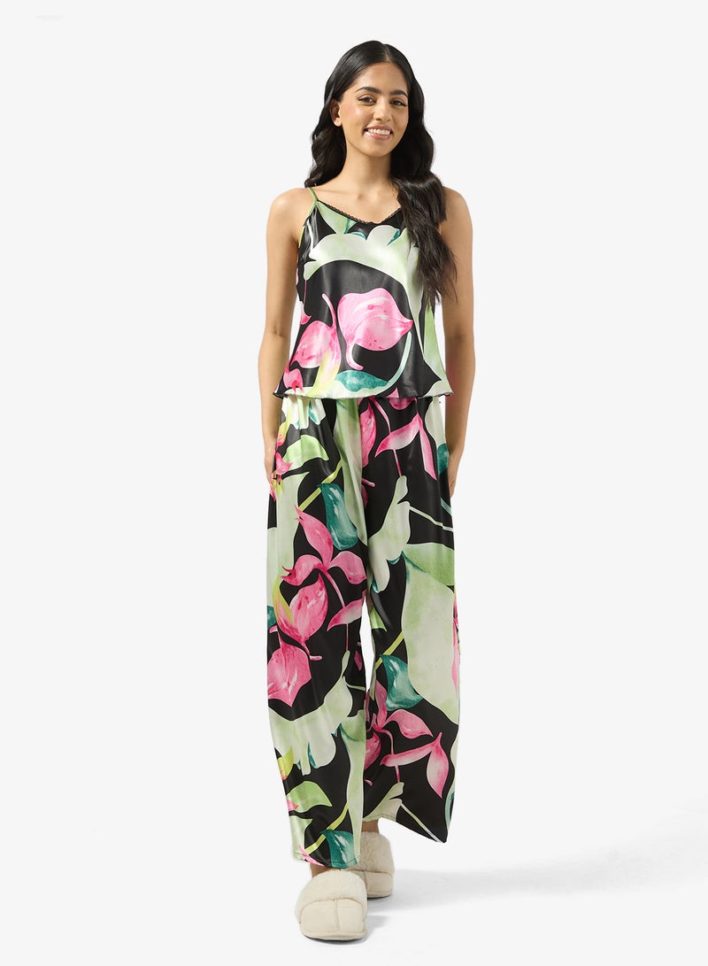 جينجر طقم بيجامة كامي ساتان مطبوع - Image 5