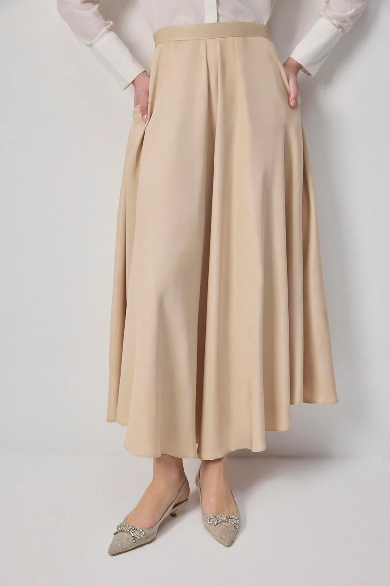 توتشي Prive A Cut Skirt