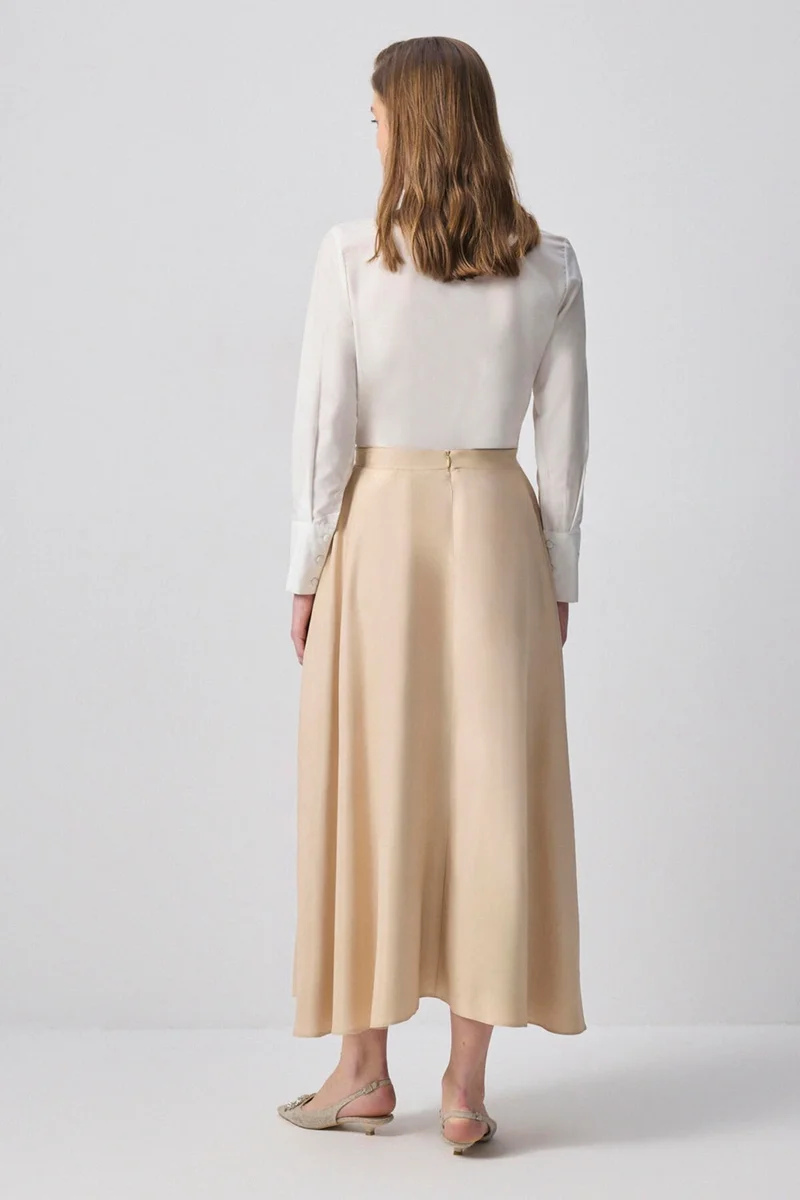توتشي Prive A Cut Skirt