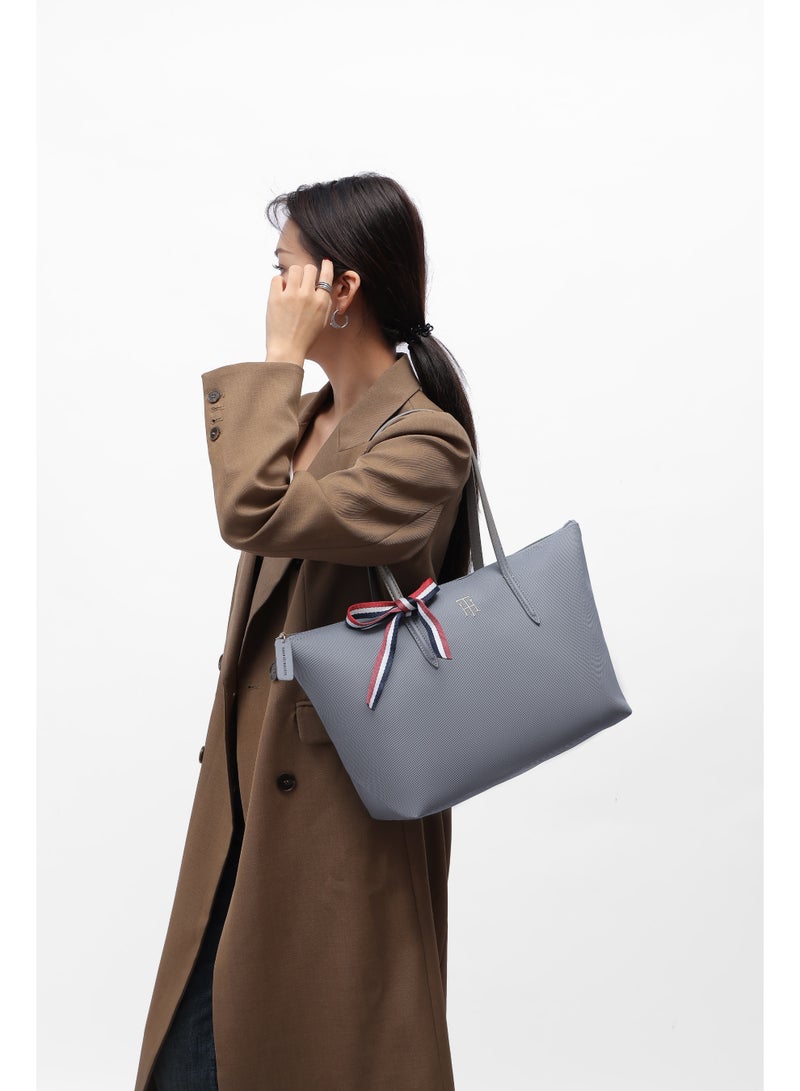 Tommy Hilfiger Tote Bag for Women , Fashion Versatile Signature Tape Large Capacity Shoulder Bag Handbag for Travel, Work, Gym, - Image 2