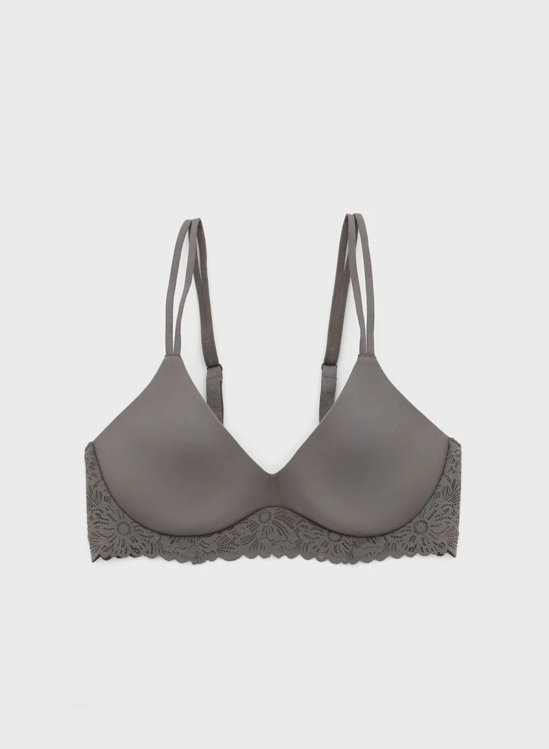 آري من امريكان ايجل صدرية مبطنة بياقة عميقة