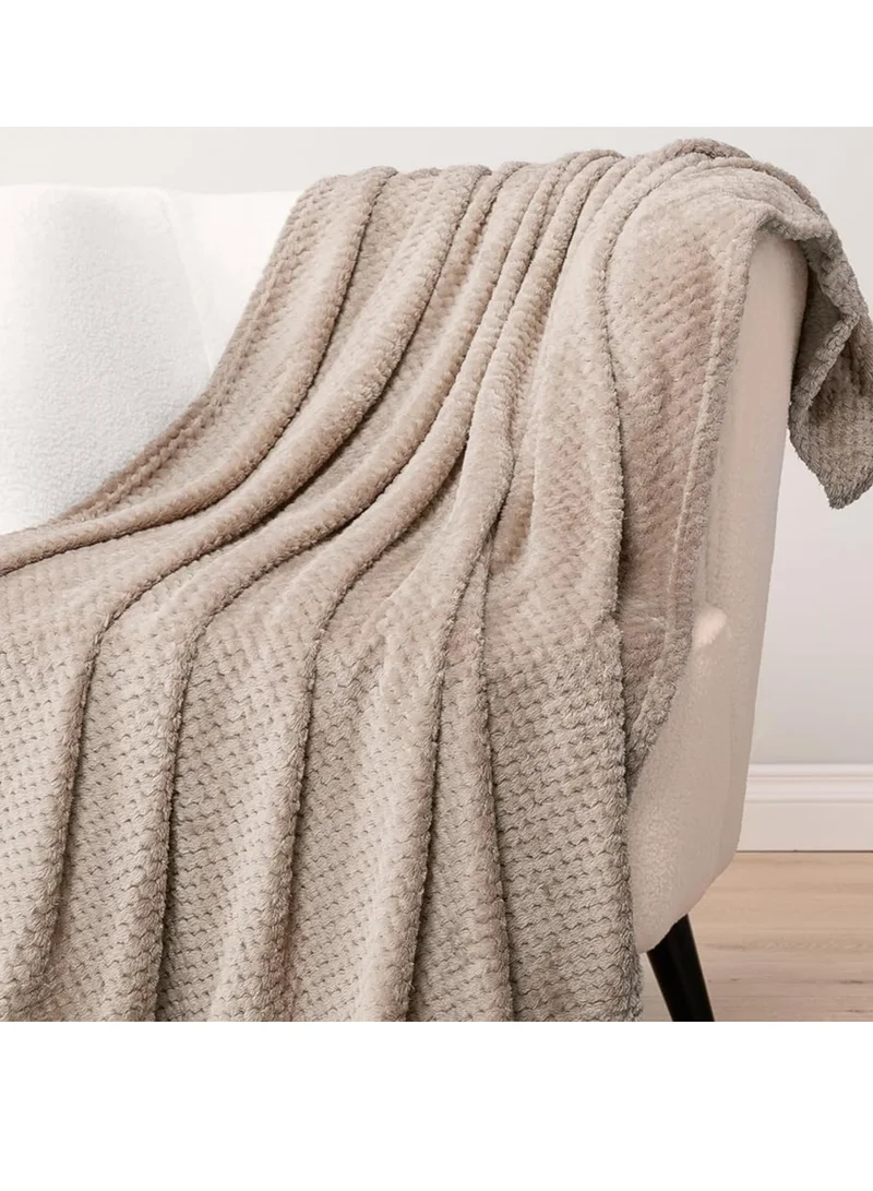 Donetella Soft Waffle Fleece Blanket King Size(200X240 CM) No Shed,No Pilling Plush Cozy Throw 300 GSM Lightweight Blanket For Bed, Couch , Chair , Sofa And Camping,Light Grey