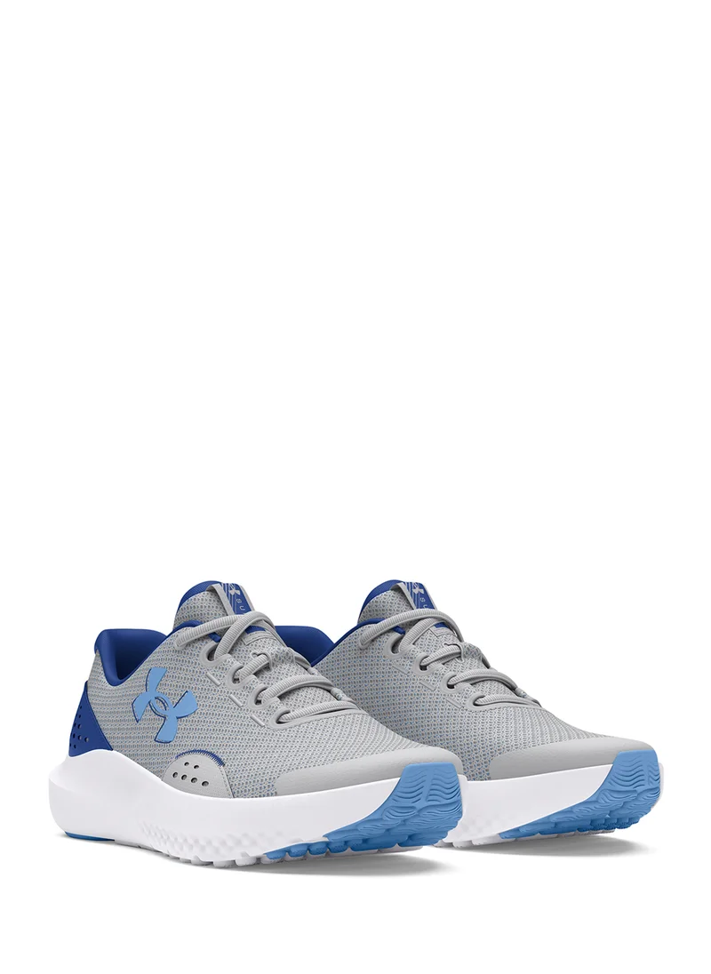 اندر ارمور Boys' Grade School Surge 4 Shoes