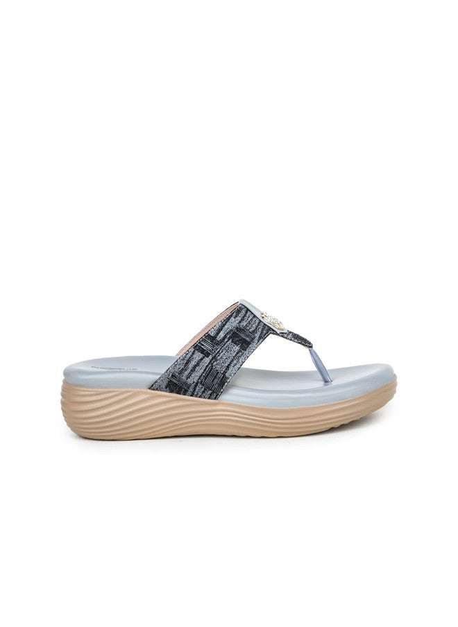 She Zone Comfort Sandals for Women in Grey - Image 4