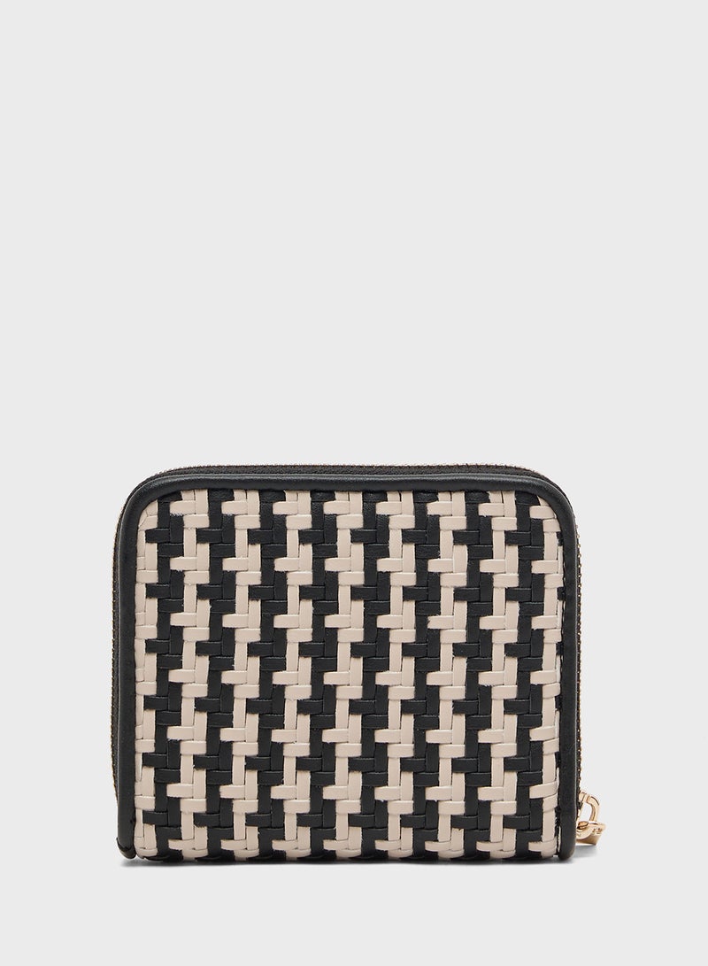 GUESS Mirema SLG Small Zip Around  - Image 3