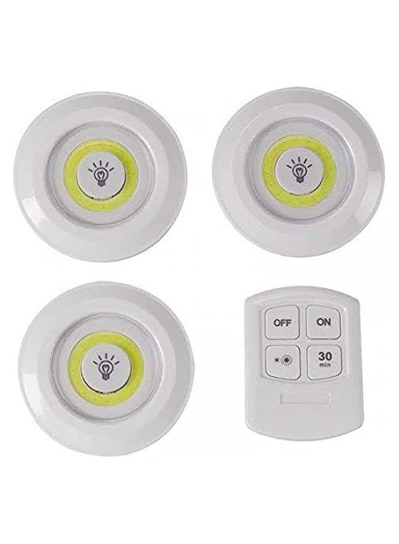 مصباح LED لاسلكي COB | إضاءة ليلية حائطية قابلة للتعديل السطوع للخزانة المظلمة مع مؤقت (أبيض) - مجموعة من 3 مصابيح وجهاز تحكم عن بُعد - Image 1