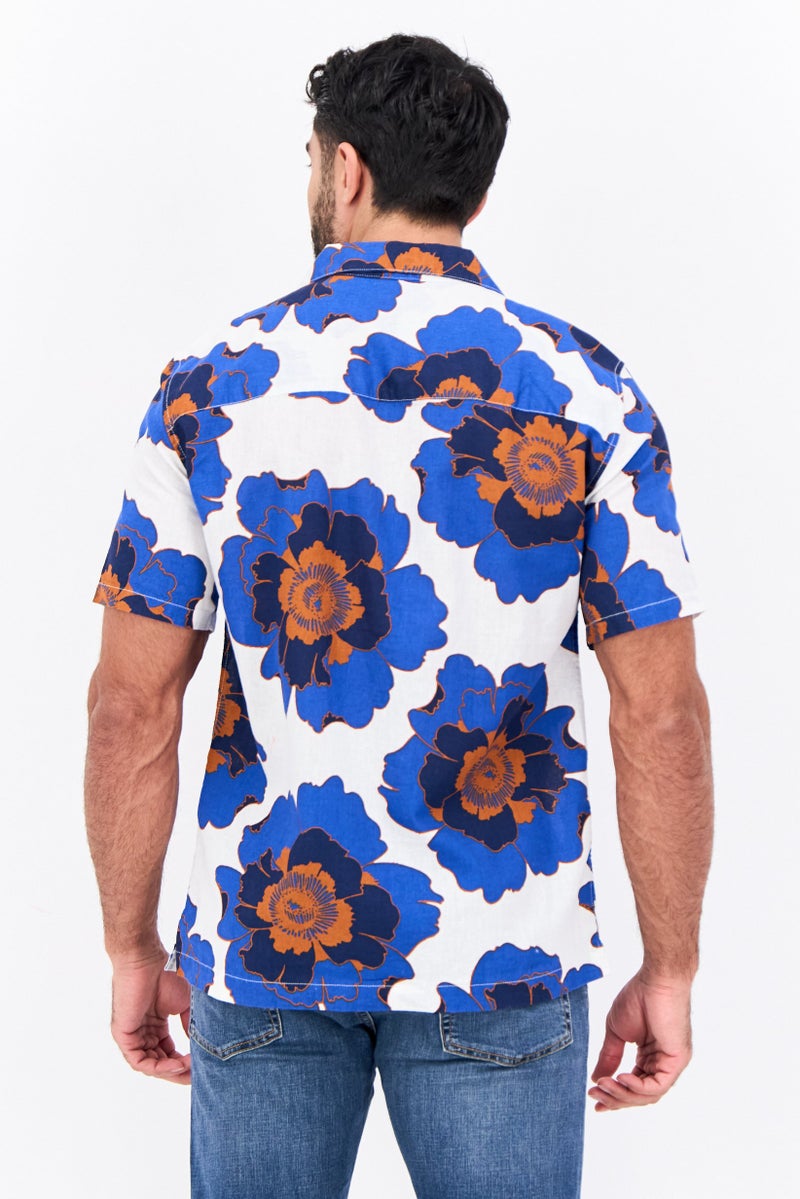GAP قميص رجالي بقصة عادية بأكمام قصيرة مزخرف بنقشة زهور، أزرق - Image 3