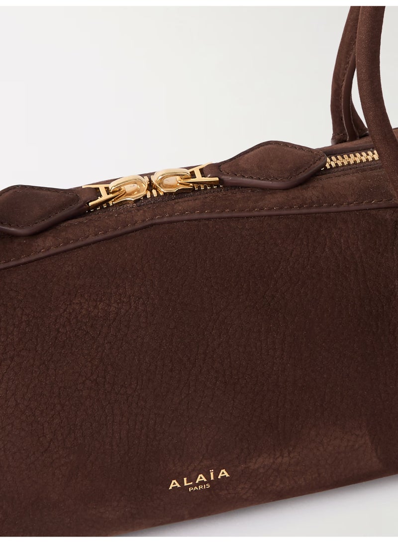 عاليا باريس ALAÏA Le Teckel حقيبة كتف متوسطة الحجم من الجلد السويدي - Image 5