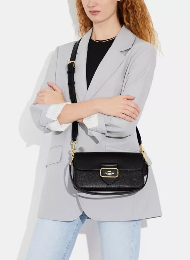 كوتش اوت ليت حقيبة كتف كوتش مورغان من قماش مميز، حقيبة كتف نسائية، حقيبة كروس نسائية، حقيبة سفر نسائية، مقاس 26 سم - Image 2