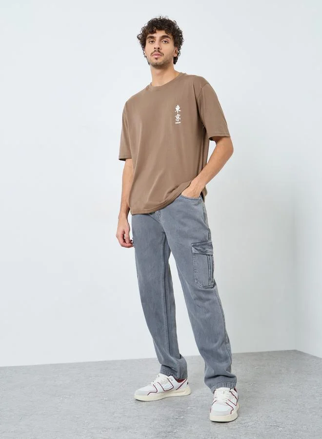 ستايلي تيشيرت واسع مطبع على الظهر