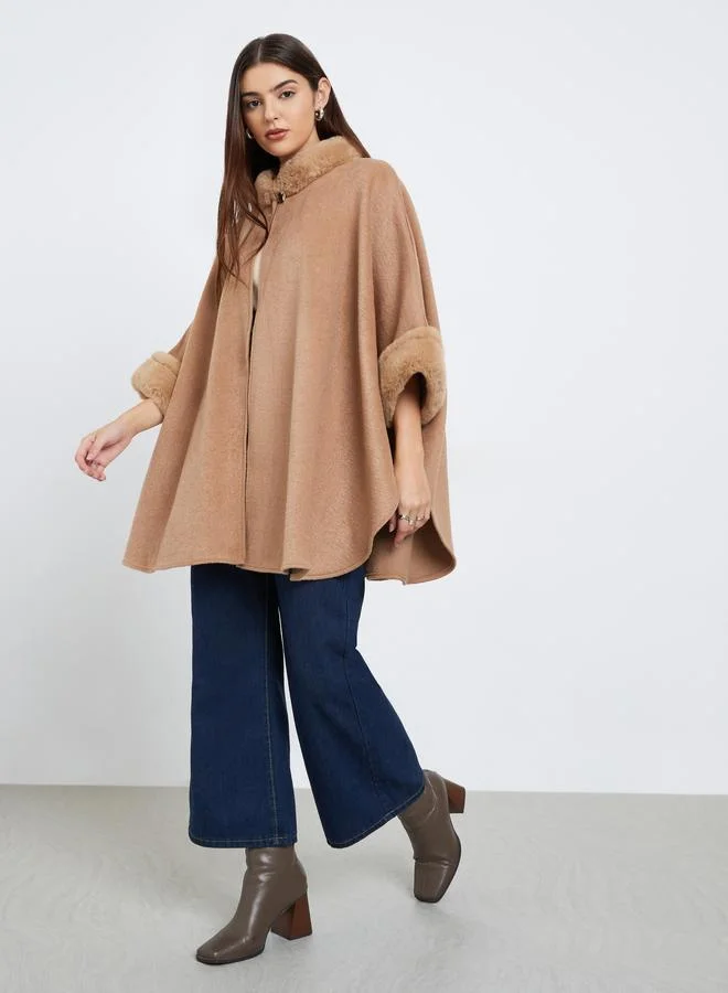 Styli Styli Beige Faux Fur Trim Oversized Cape Coat