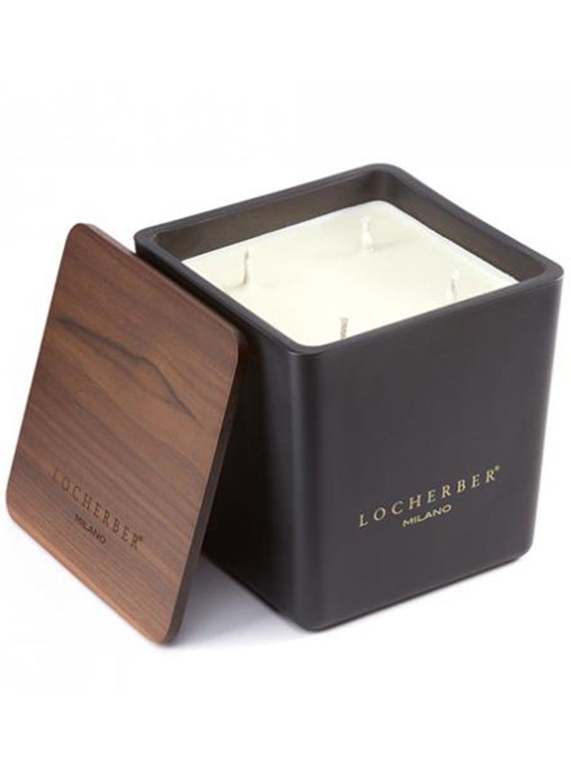 لوكيربر ميلانو لينن بادز شمعة معطرة 1600 جرام - Image 1