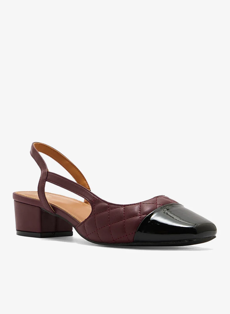 ايلا حذاء بكعب عريض بحزام خلفي