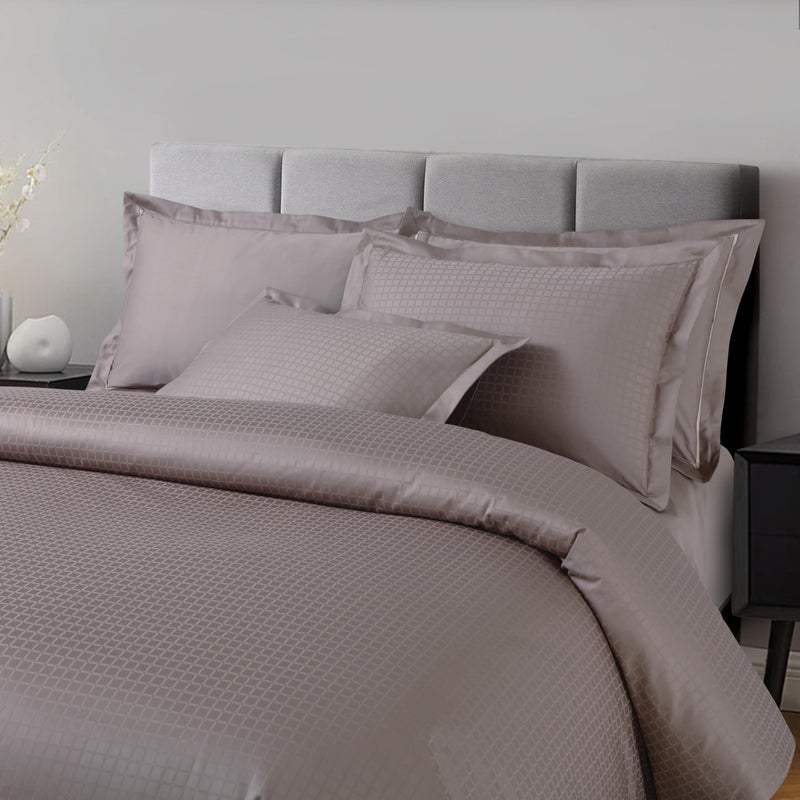 Malako Como Jacquard Taupe Brown 100% Cotton King Size Bedsheet with 2 Pillow Covers - Image 1