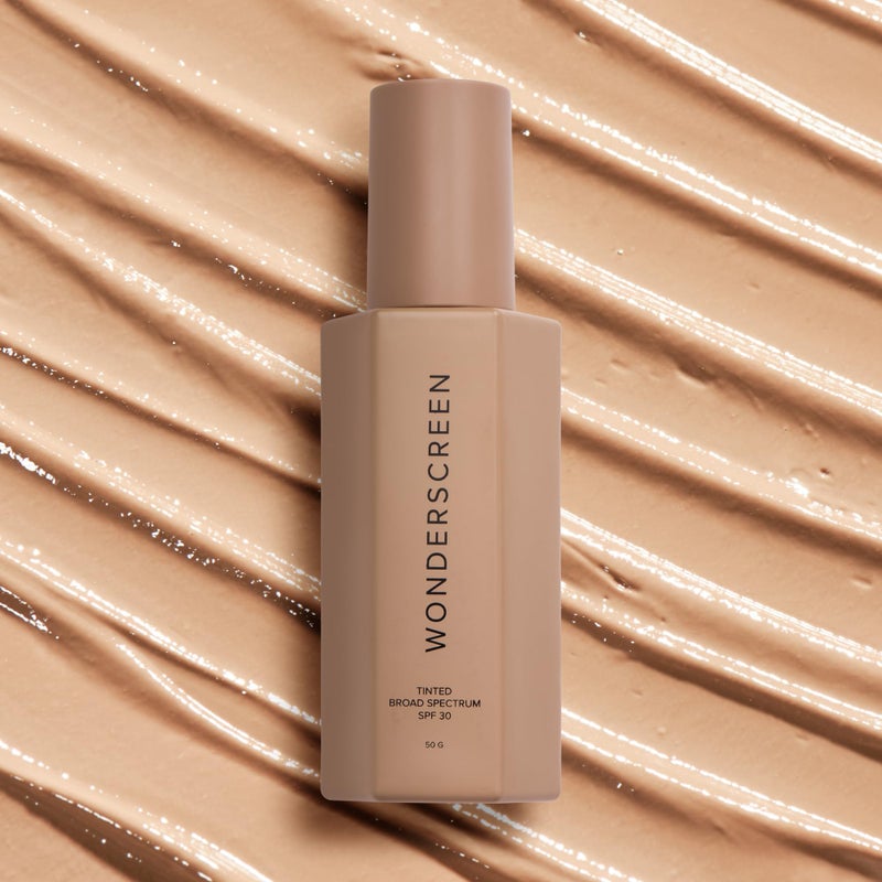 DIME Beauty Tinted Glow Wonderscreen SPF 30, Mineral Sunscreen for Face with 19% Zinc Oxide, Tinted Moisturizer with SPF, 50 g (Medium) - Image 3