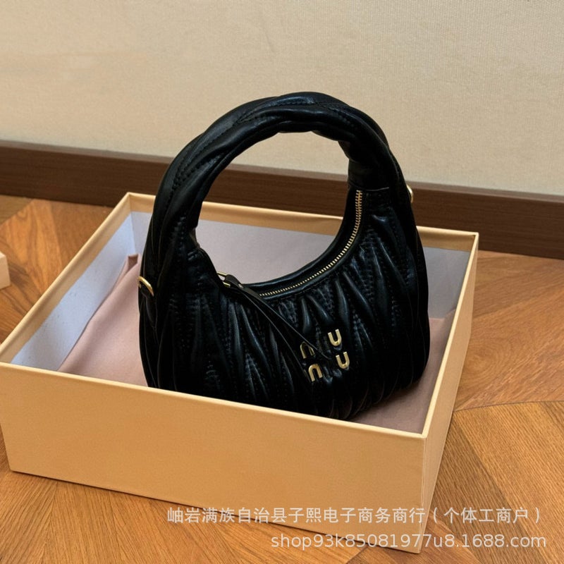 Fashion All-Match Fresh Sweet Style Pleated Soft Hand-Held Underarm Shoulder Crossbody Crescent Hobo Bag - Image 1