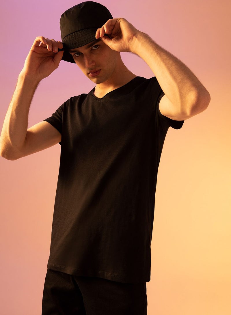 DeFacto Essential V-Neck T-Shirt  - Image 3