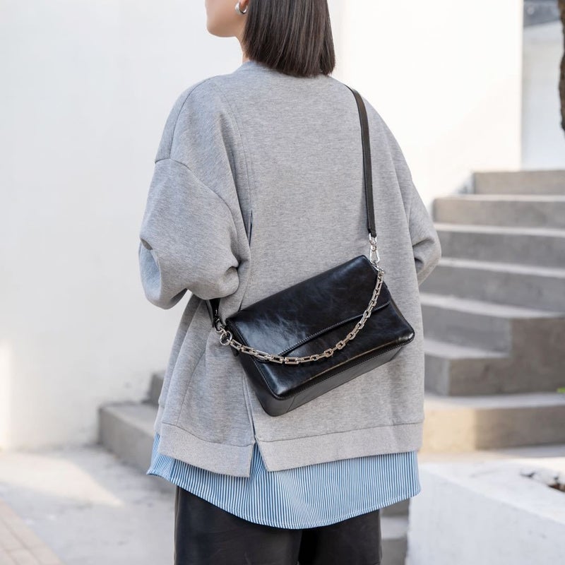 Niche Design Advanced Texture Western Style Chain Small Square Bag 2025 Spring And Fashion All-Match Shoulder Crossbody Bag - Image 4