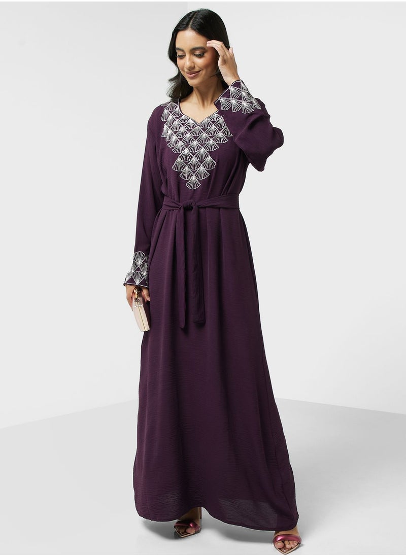 hayas closet - Embroidered Belted Jalabiya - Image 1