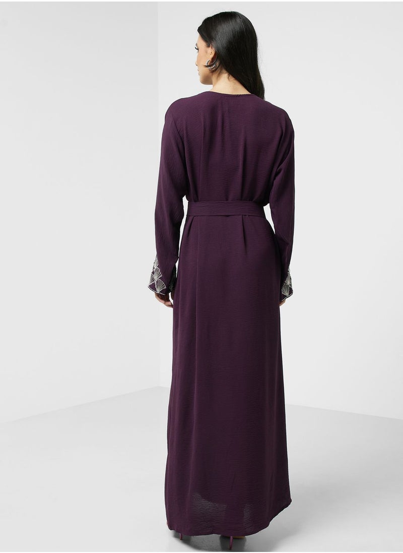 hayas closet - Embroidered Belted Jalabiya - Image 1