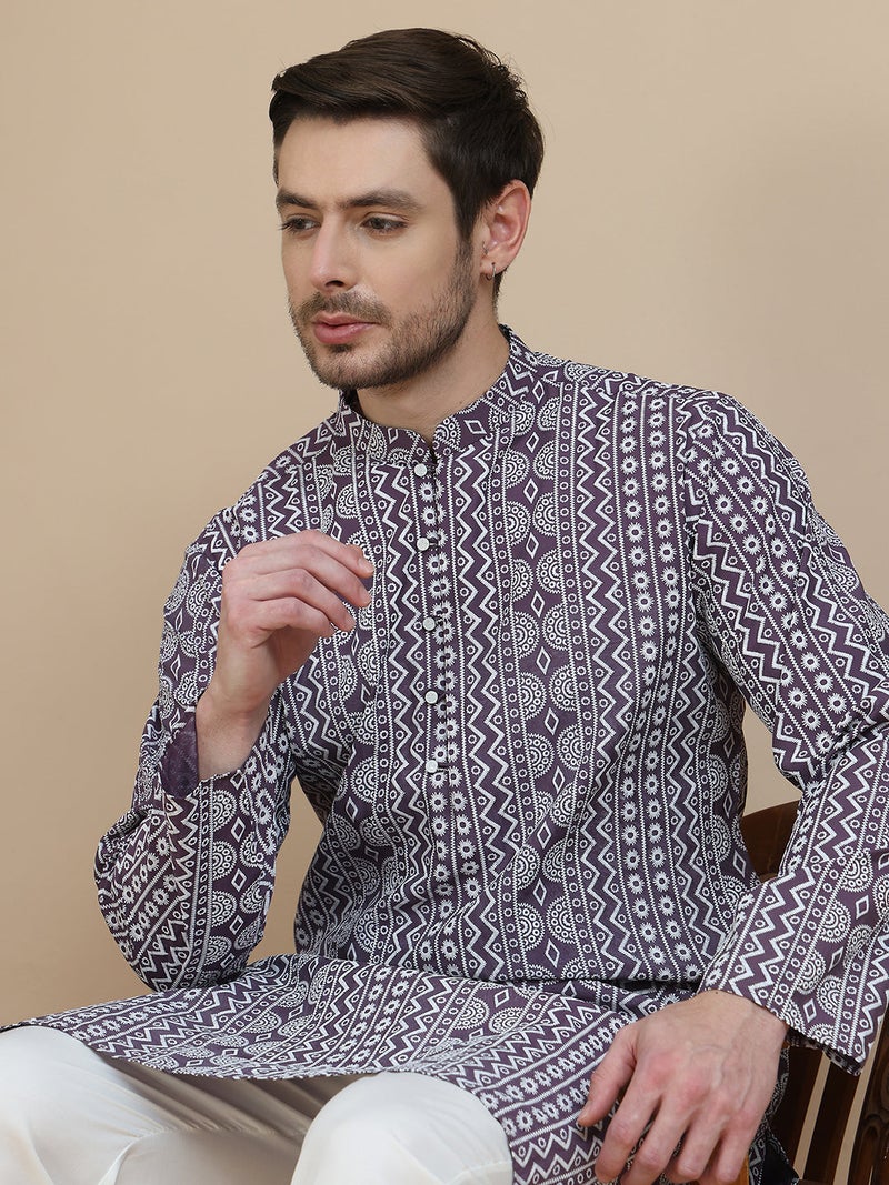 NOZ2TOZ Geometric Print Silk Blend Kurta for Men - Image 1