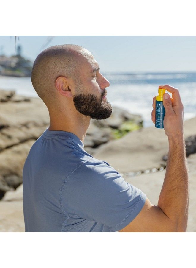 Oars + Alps بخاخ واقي شمس للوجه وفروة الرأس من أوارس + ألبس، SPF 35 واقي شمس للوجه والشعر، يحمي من الضوء الأزرق، مدعوم بالألوة فيرا + الخيار، مقاوم للماء والعرق، رائحة صيفية منعشة، 1.5 أونصة - Image 3