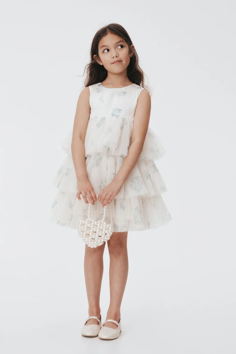 اتش اند ام فستان بتنورة تول متعددة الطبقات