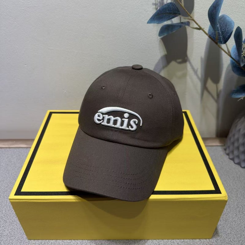 Emis Korean Baseball Cap with Soft Top, Multi-Color Options for All Seasons - Image 1