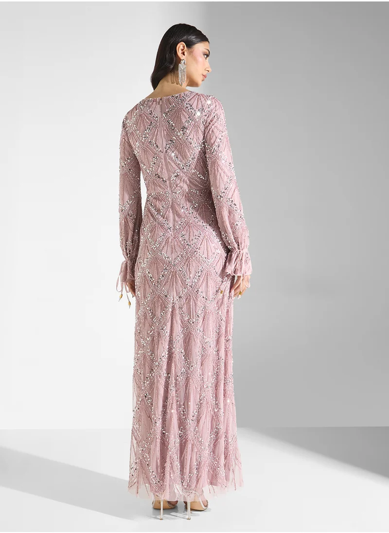 ماري Heidi Modest Embellished Sequin Maxi Dress
