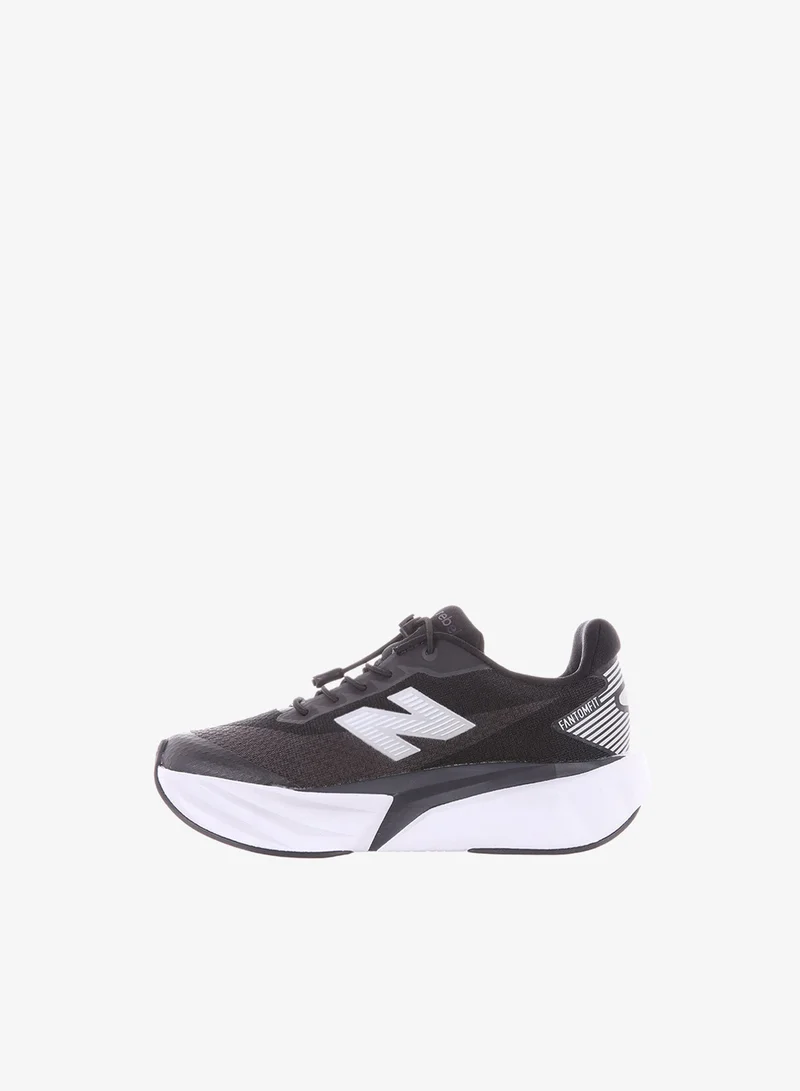 نيو بالانس أطفال متمردون