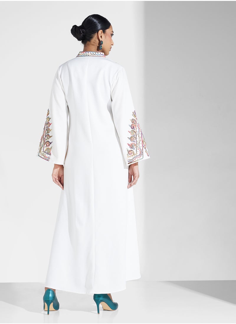 Khizana Embroidered Jalabiya  - Image 2