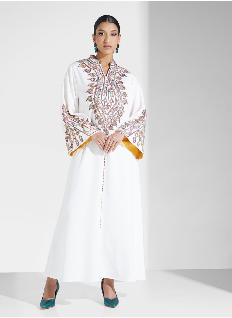 Khizana Embroidered Jalabiya  - Image 4