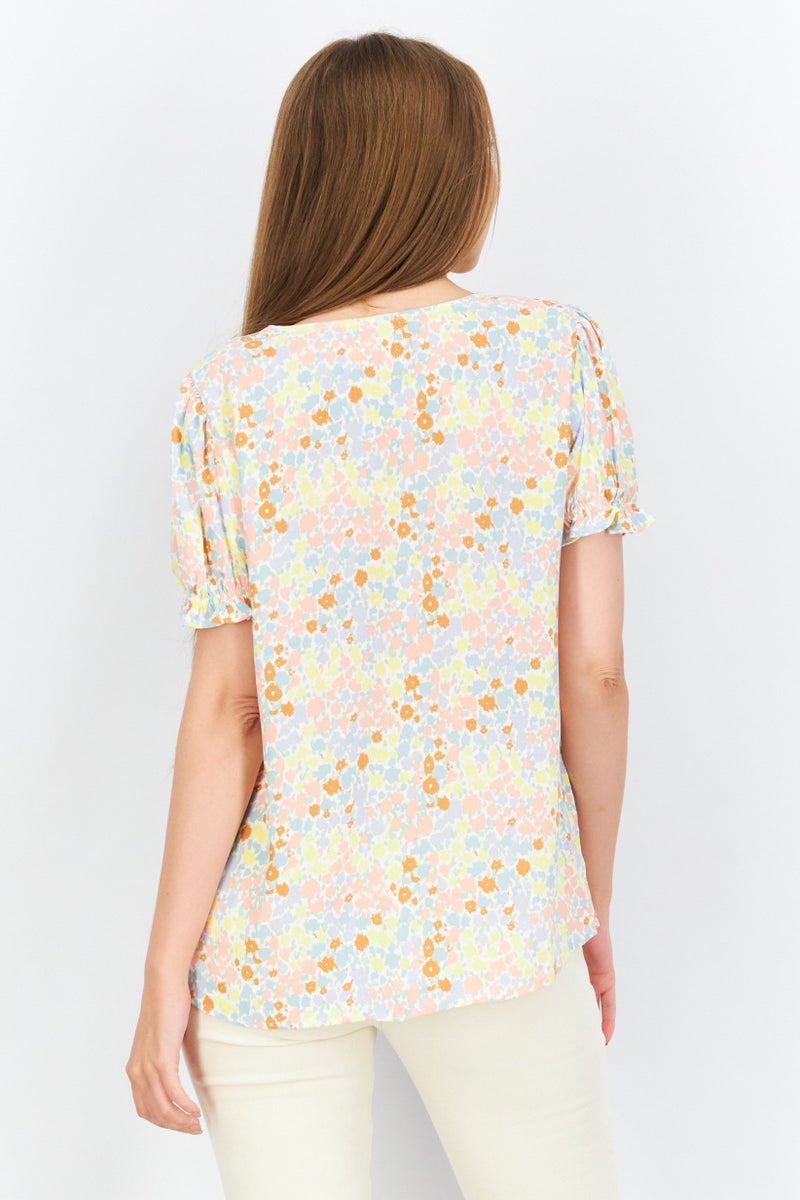 EDC Women V-Neck Short Sleeve Allover Print Top, Multicolor - Image 3