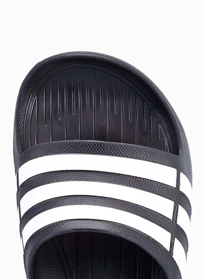 adidas حذاء مزين بخطوط