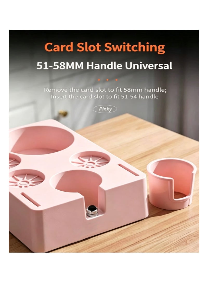 اي زد سوزو مجموعة ملحقات القهوة 7 في 1 ”Pink Espresso Tamping Station“ مقاس 51 مم، تتضمن أداة ضغط، وموزع، وصندوق نفايات، وفرشاة، وحصيرة، وقاعدة تنظيم شاملة لصانعي القهوة المنزليين - Image 3