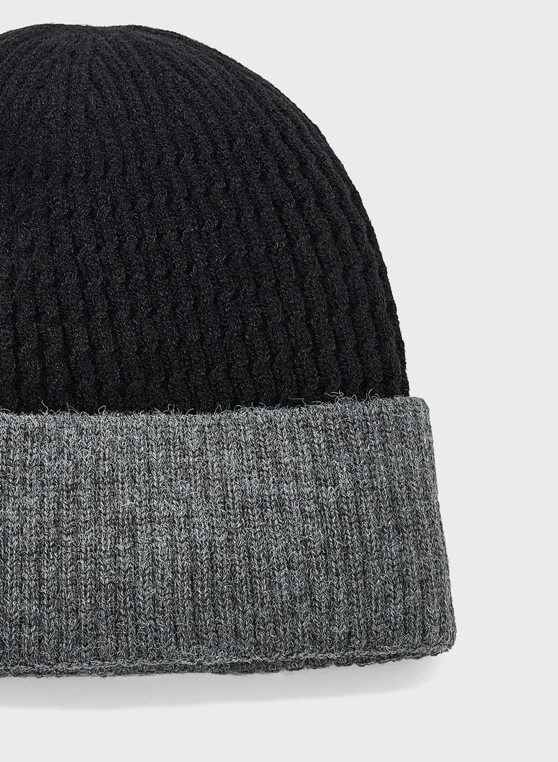 Seventy Five Contrast Turn Up Winter Beanie