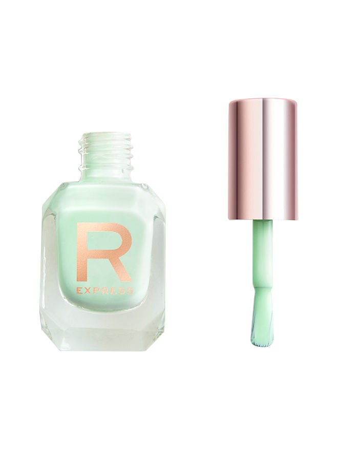 REVOLUTION طلاء أظافر ميك اب ريفولوشن إكسبريس باللون الأخضر النعناعي - Image 1