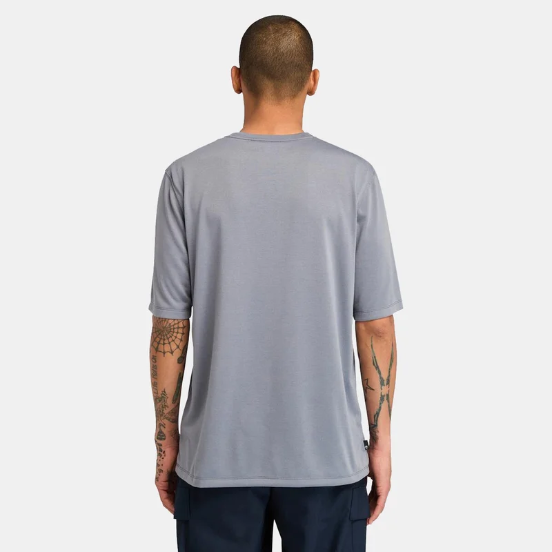 تمبرلاند تيشيرت رجالي للحماية من الأشعة فوق البنفسجية بطبعة خارجية