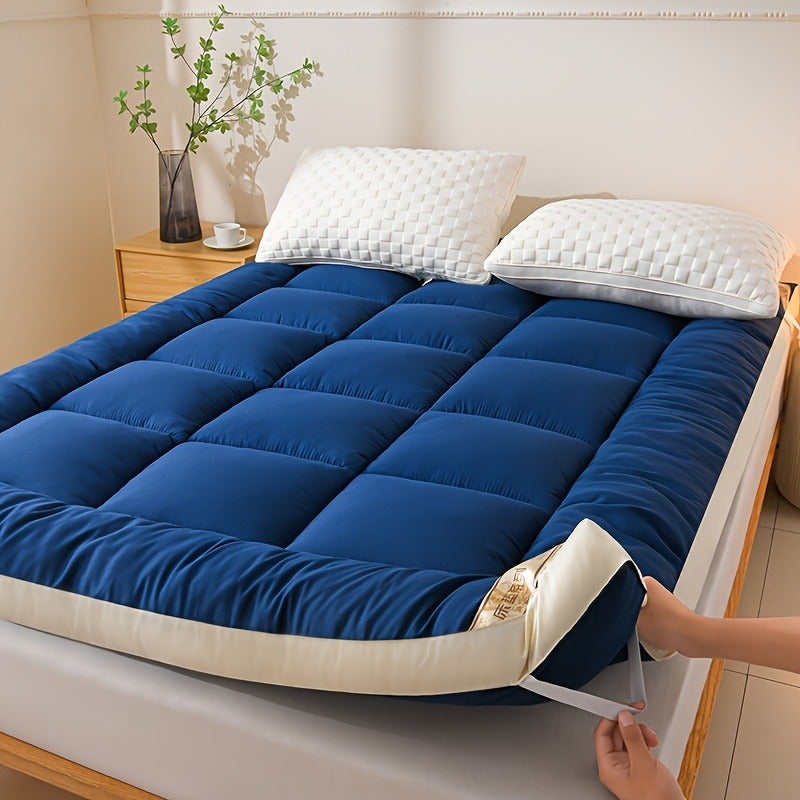 1pc Luxury Mattress Topper, Instant Warmth for Winter Cold Protection, Ultra-Soft, Comfortable, and ened Thermal Pad with Four-Corner Straps, Three-Dimensional Quilted Mattress Protector. Skin-Friendly, Breathable, and Fluffy, the Top Choice - Image 2