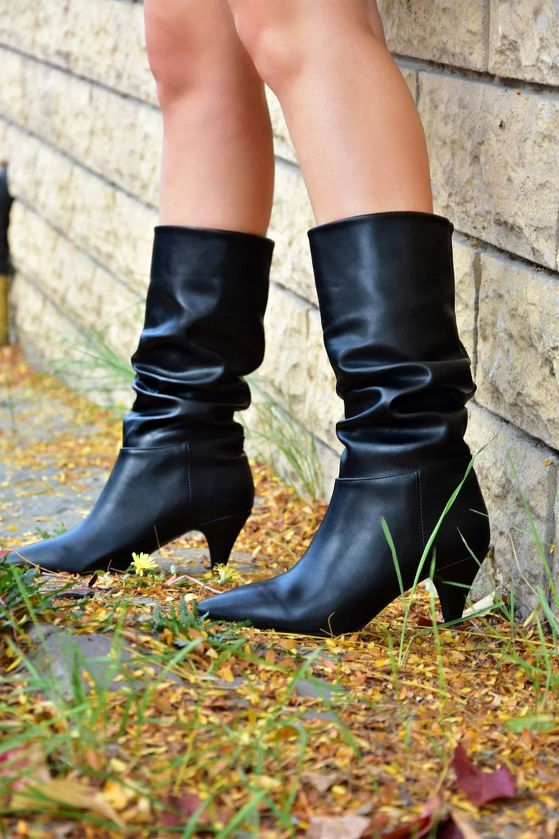 فوكس شوز Black Short Heeled Drawstring Women's Boots L404810609