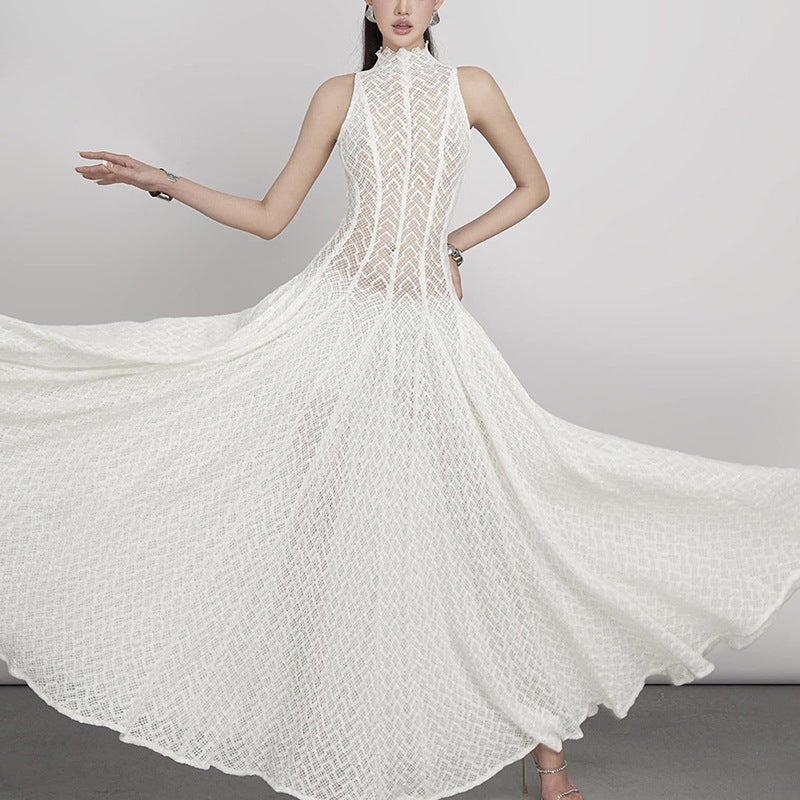 Women Vintage Lace Design Long Dress Slim Fit Elegant Maxi Dress - Image 2