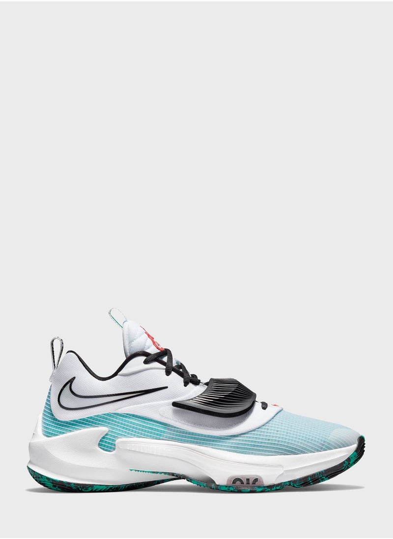 Nike - Zoom Freak 3 - Image 1
