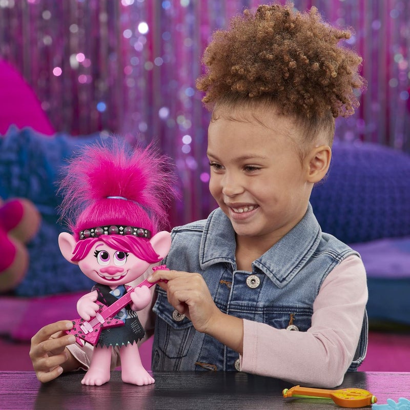 Trolls DreamWorks World Tour PoptoRock Poppy Singing Doll with 2 Different Looks and Sounds Toy Sings Trolls Just Want to Have Fun English - Image 5