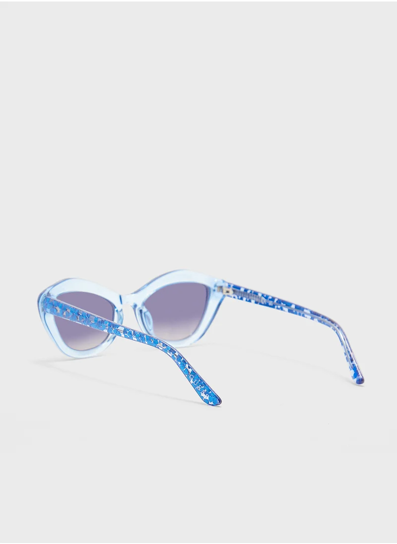 GUESS Gu0022992W47 Cat Eye Sunglasses