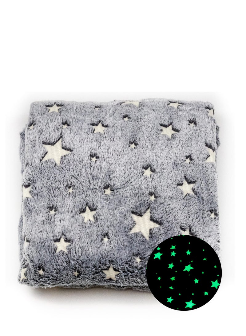 KASTWAVE Glow in The Dark Blanket, 50" x 60" Throw Blankets Super Cozy Plush Soft Fleece Blanket for Girls Boys Birthday Gifts, Plush Star Pattern Bedroom, for Kids, Light Grey - Image 5