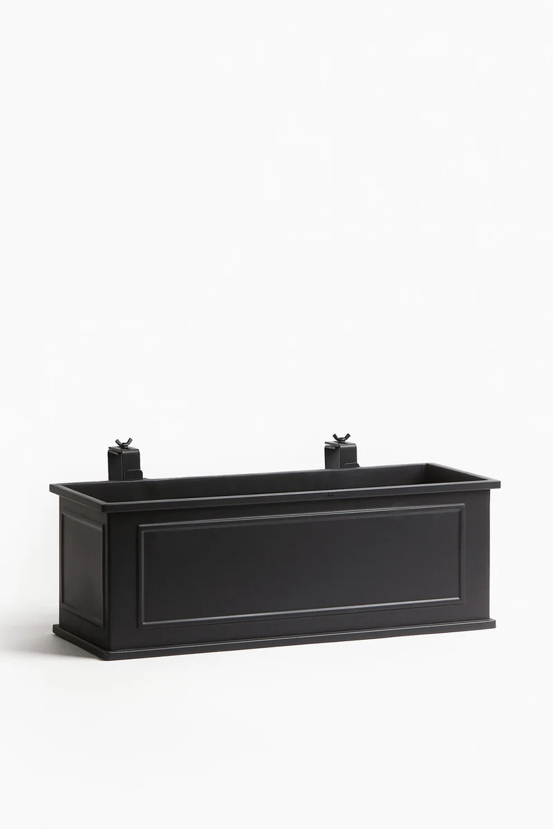 H&M Hanging planter box