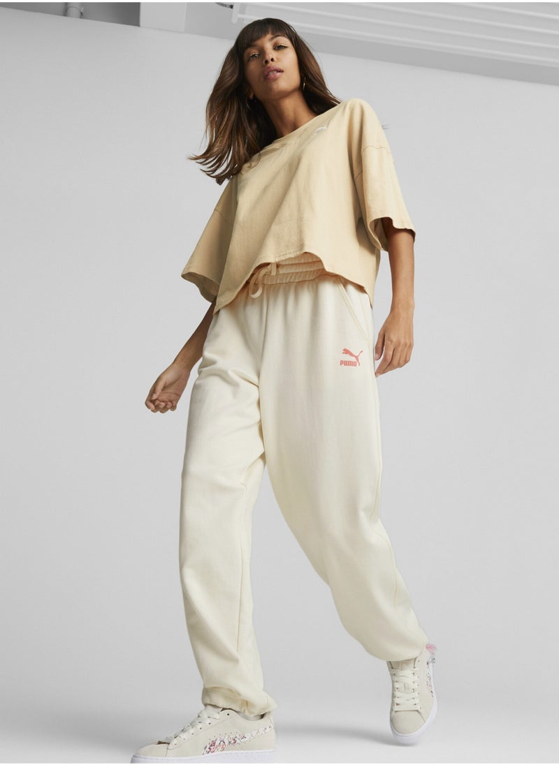 PUMA Classics RE:ESCAPE Womens Sweatpants  - Image 4